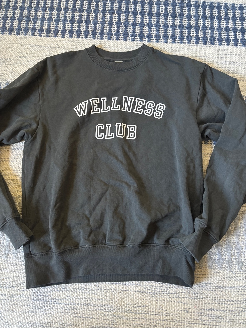 Sporty & Rich Charcoal 'Wellness Club' Crewneck Sweatshirt